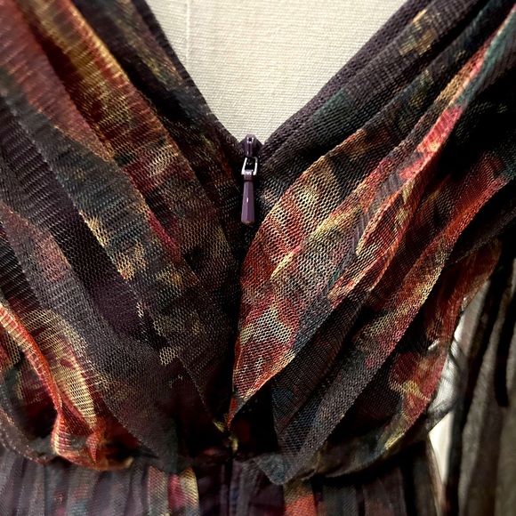 Marchesa Notte Long Floral Print Dress With Black Mesh Overlay, Deep V - Picture 6 of 12